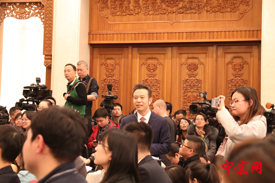 全国政协十三届一次会议新闻发布会现场图。中宏网记者 张松峰 摄