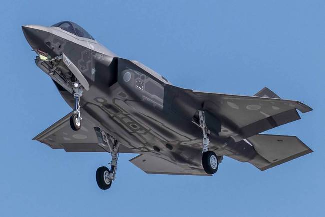 日本航空自卫队一架f-35a战机失联