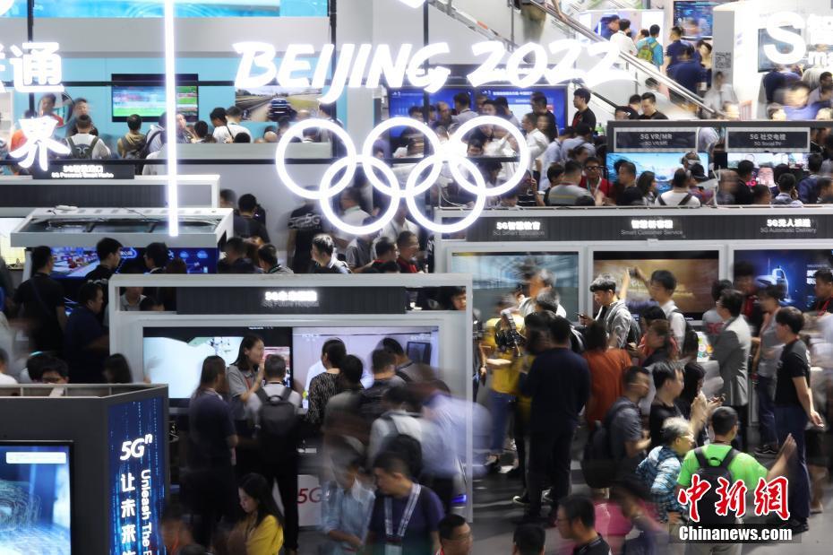 2022年北京冬奥运，将大量采用5G直播。 张亨伟 摄