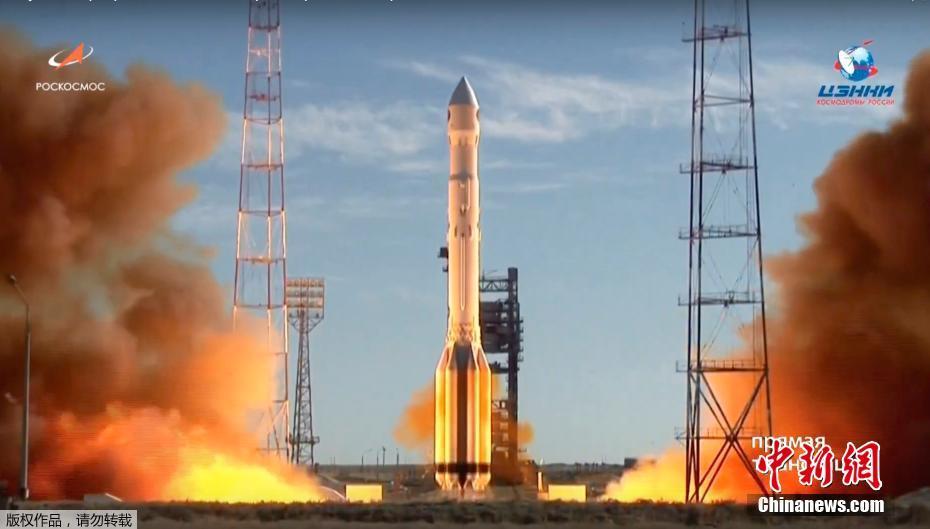 7月16日消息，当地时间2019年7月13日，在发射被推迟多日后，俄罗斯的一枚“质子-M”火箭在哈萨克斯坦拜科努尔航天发射场成功将“光谱-RG”太空望远镜送入轨道。文字来源：参考消息