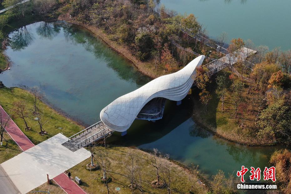 图为生态修复后呈现的美丽景致。泱波 摄