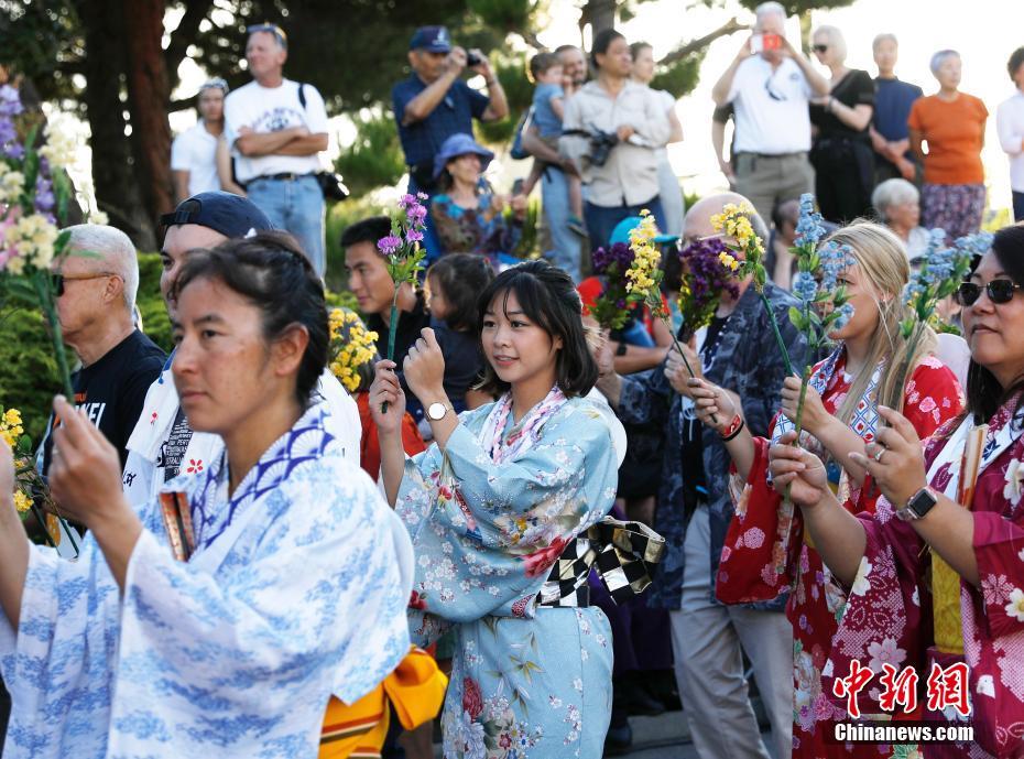 美国山景城华人生活图片