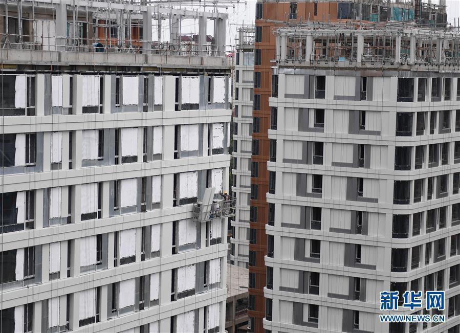 这是9月12日拍摄的正在建设中的北京冬奥村。新华社记者 张晨霖 摄