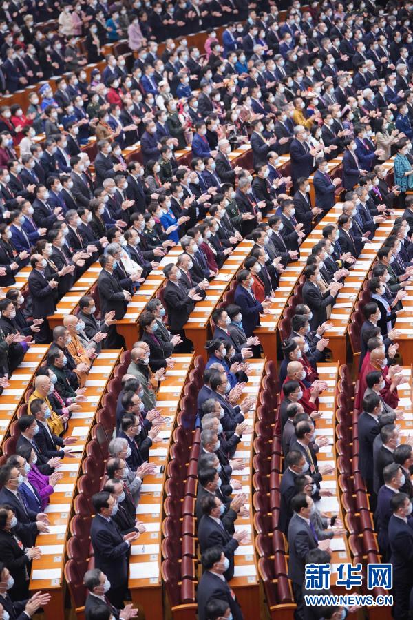 3月10日，中国人民政治协商会议第十三届全国委员会第四次会议在北京人民大会堂举行闭幕会。新华社记者 岳月伟 摄