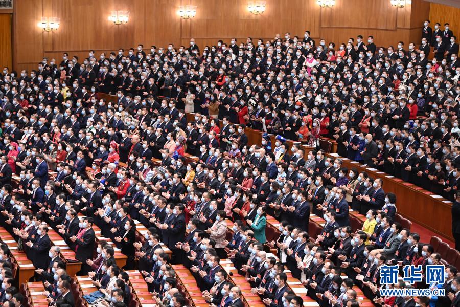 3月11日，第十三届全国人民代表大会第四次会议在北京人民大会堂举行闭幕会。新华社记者 李响 摄