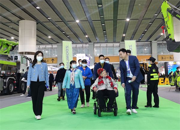 99adac9c19c54f838d897cc174aae2a2.jpg