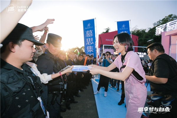 92505cc3d2f660575a7d8e9fda4e0f90_1hdqs6q7ddo14rbhpe.jpg