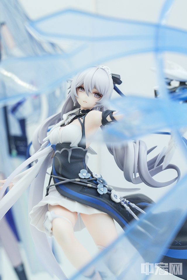 HobbyMax展示的手办。 中宏网记者 富宇 摄