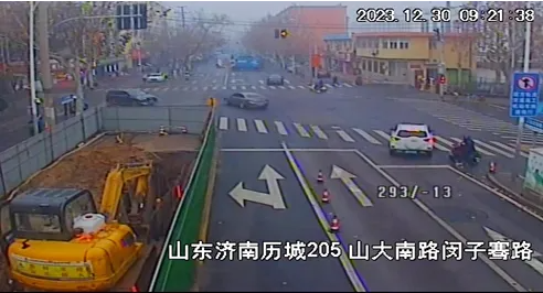 事故现场坍塌前（图源：《调查报告》）.png