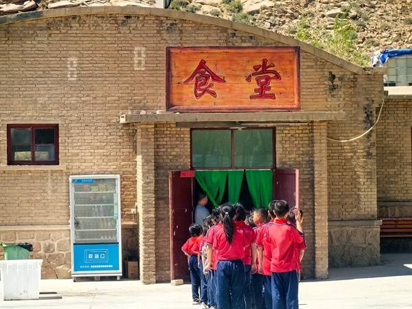 b6.jpg