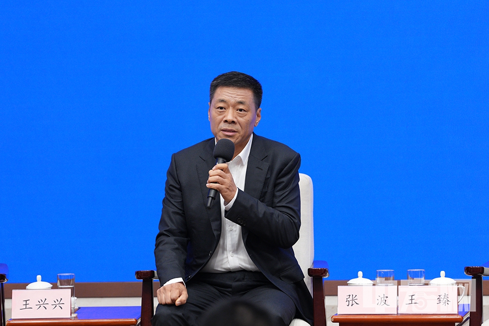 山東魏橋創業集團有限公司董事長張波。 中宏網記者 富宇 攝