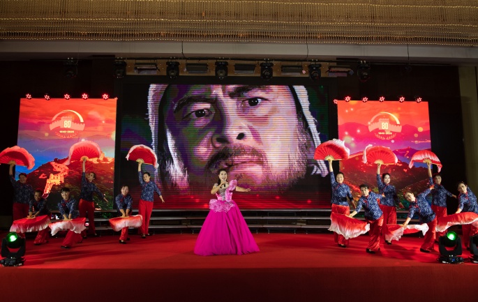 2_副本.jpg