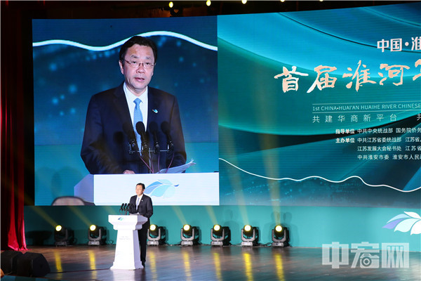 杨岳.JPG
