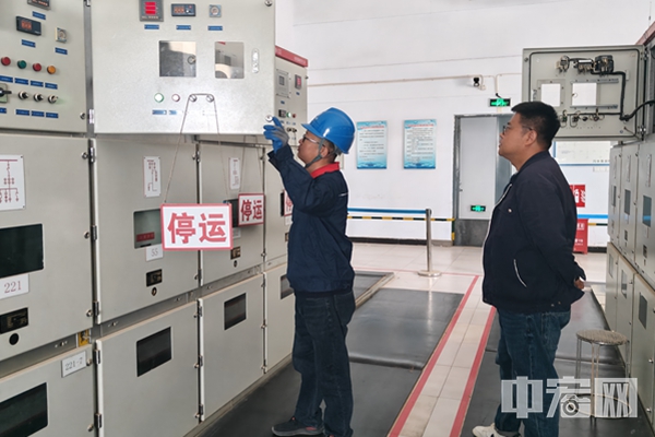 工作人員到轄區企業進行隱患排查.jpg