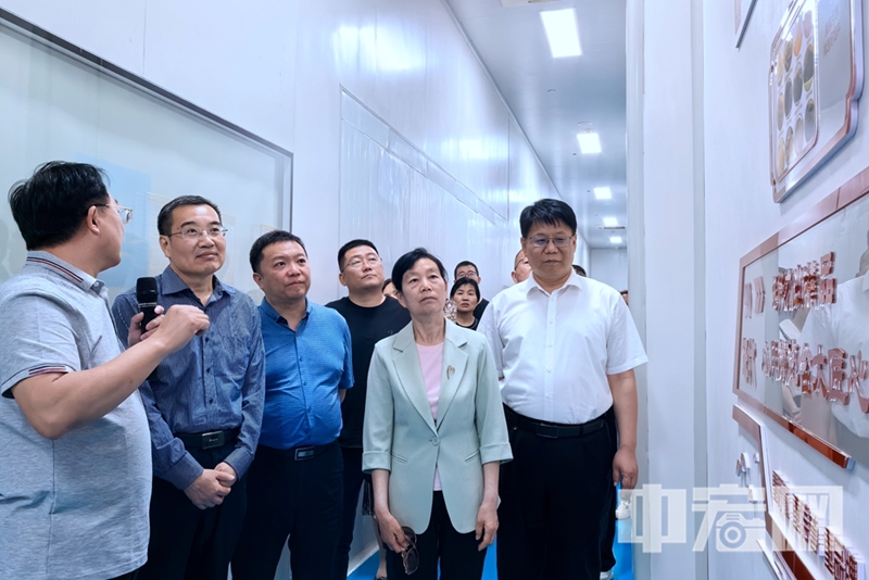 图片18.jpg